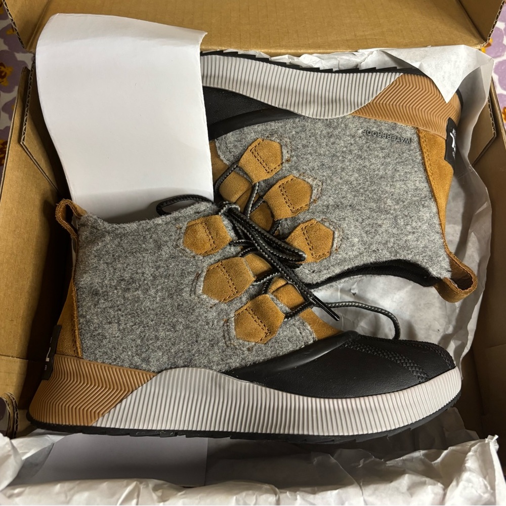Sorel Women's Out N About III Classic Duck Winter Boots